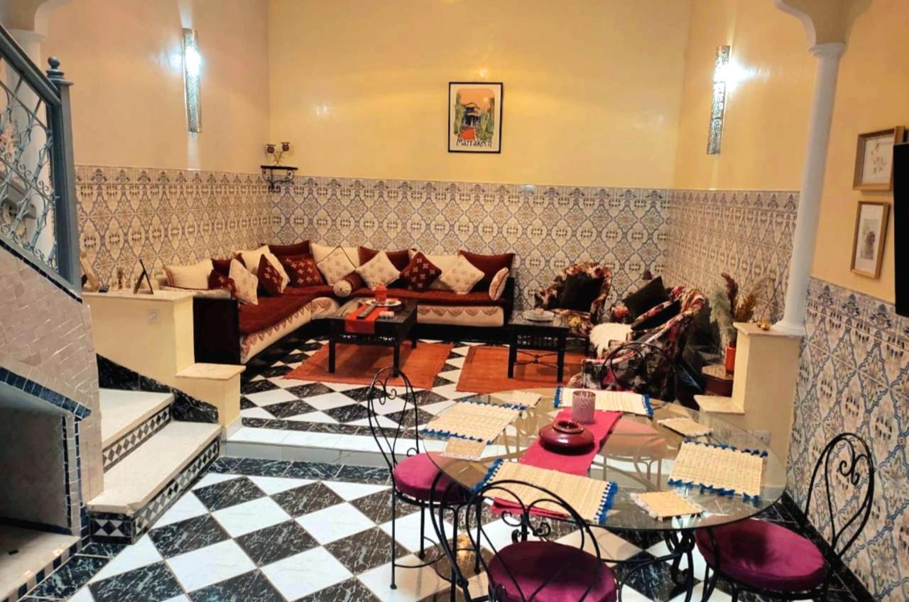 Tres Beau Riad A Marrakech Avec Piscines Marrakesh Eksteriør bilde